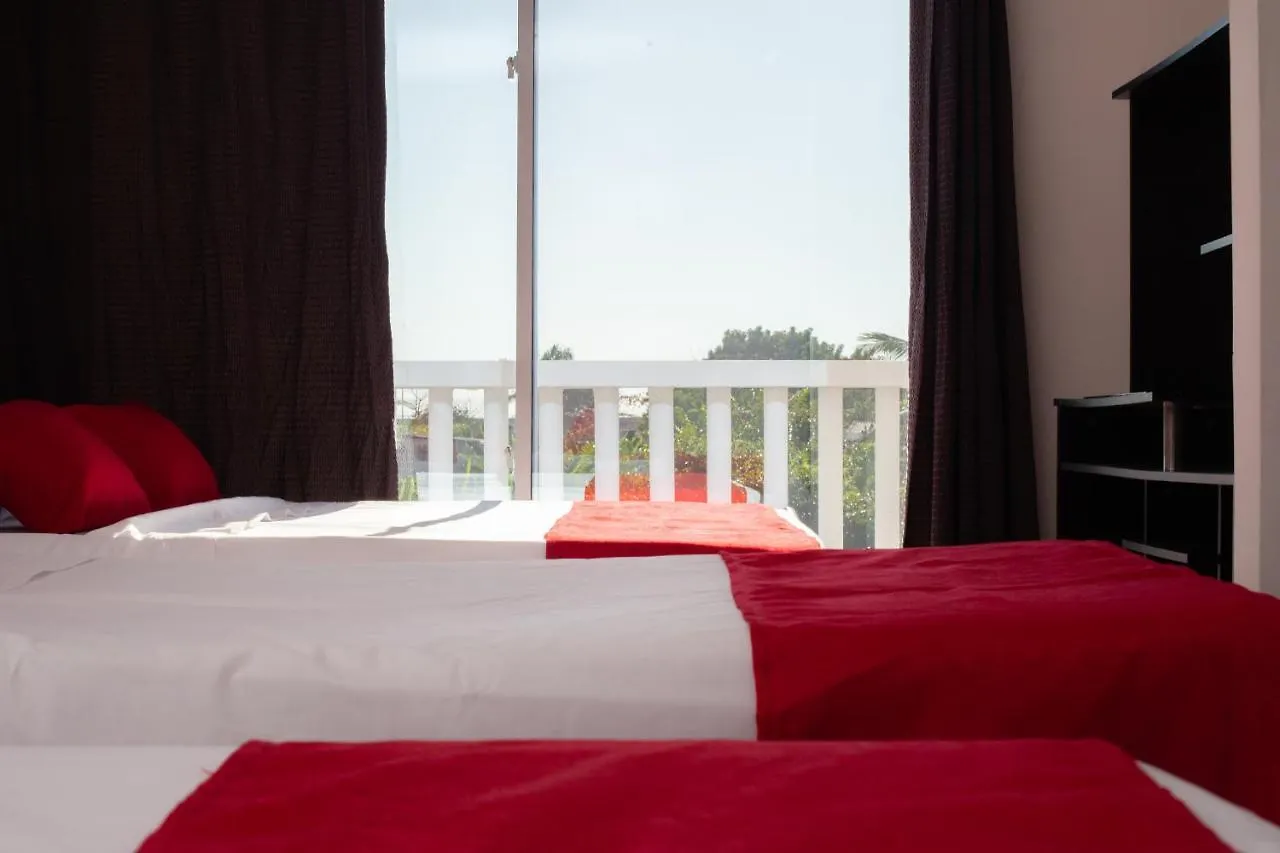 Casa Hotel Brisas Del Mar Cartagena 0*,