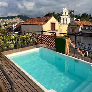 Casa Helena Hotel